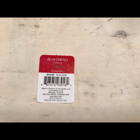 Blooming Holiday container/tray - Picture 3 of 3